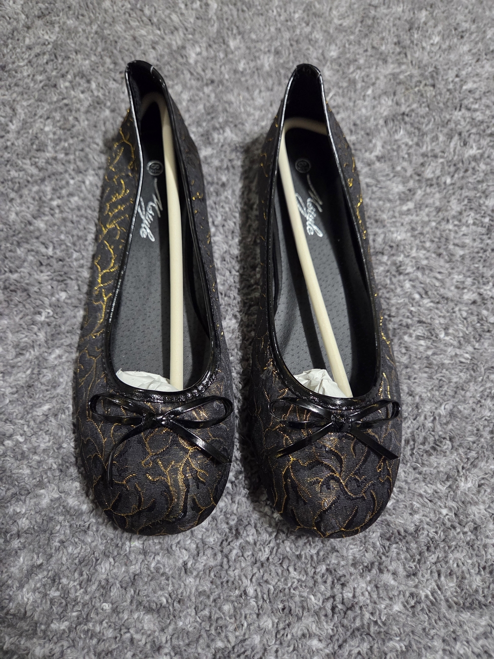 Black & Gold Metallic Swirl Bow Ballet Flats